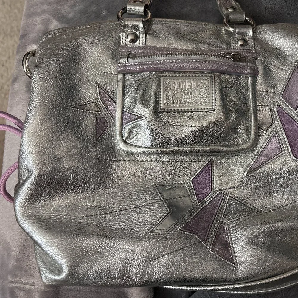 Coach Poppy Metallic Silver Leather Star Appliqué Tote Bag Purple Y2K - Picture 3 of 10